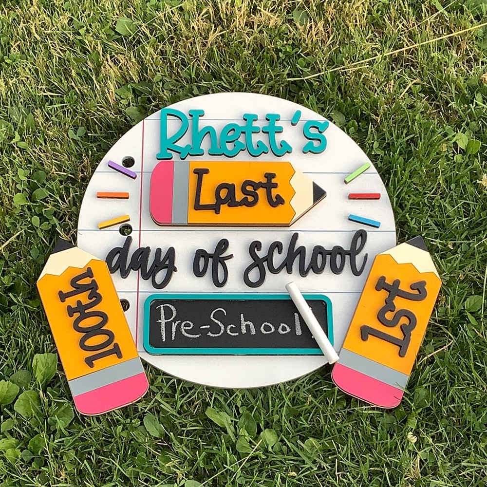 Personalized First/100th/Last Day of School Sign Photo Prop Interchangeable Back to School Sign For Kids Gift