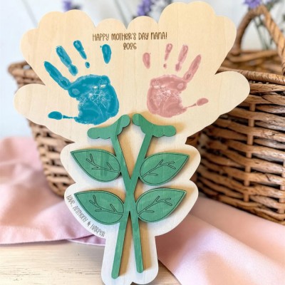 DIY Flower Kids Handprint Sign For Mom Grandma Mother's Day Gift